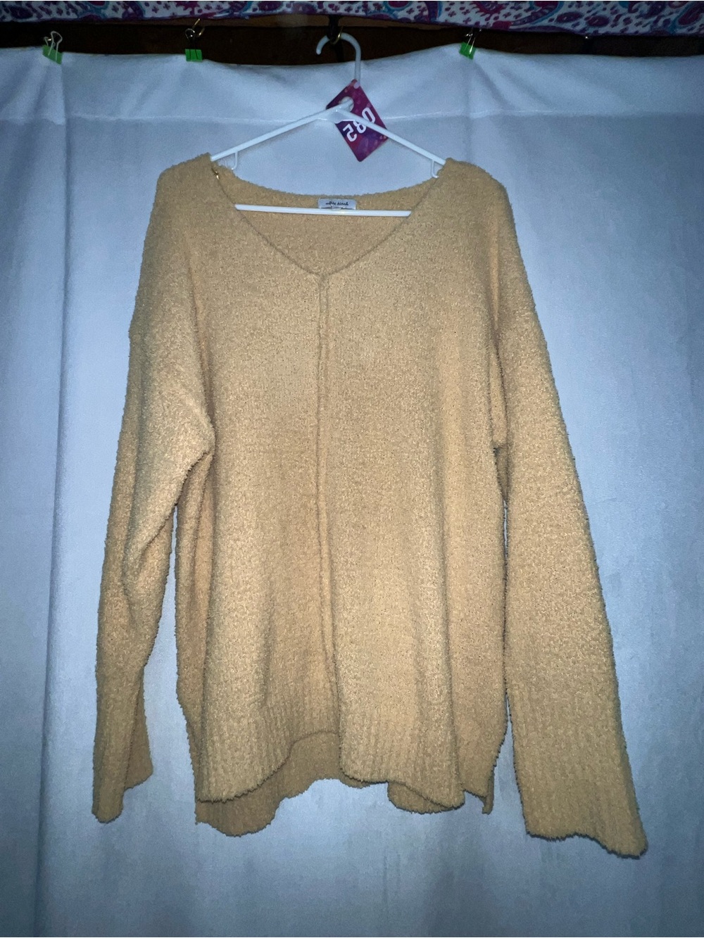 White Birch Oversized Small V-Neck Women's Sweater in Yellow PTP 24”-Thumb Holes